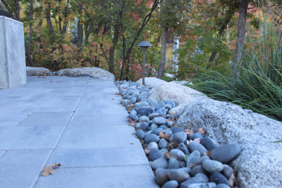Black-Mexican-Beach-Pebbles-20