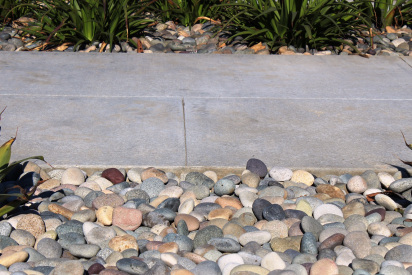 Mixed-Beach-Pebbles-8