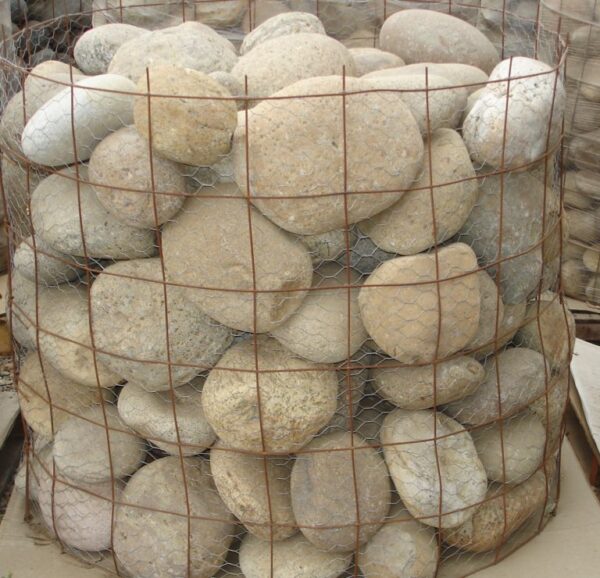 Buff Beach Pebble Pineapples
