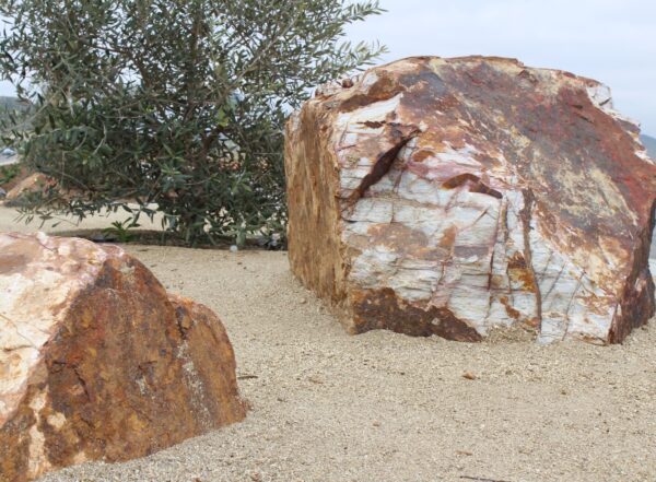 Baja Cresta Red Boulders